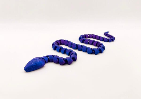 Sleek Snake, Articulated - Image 4